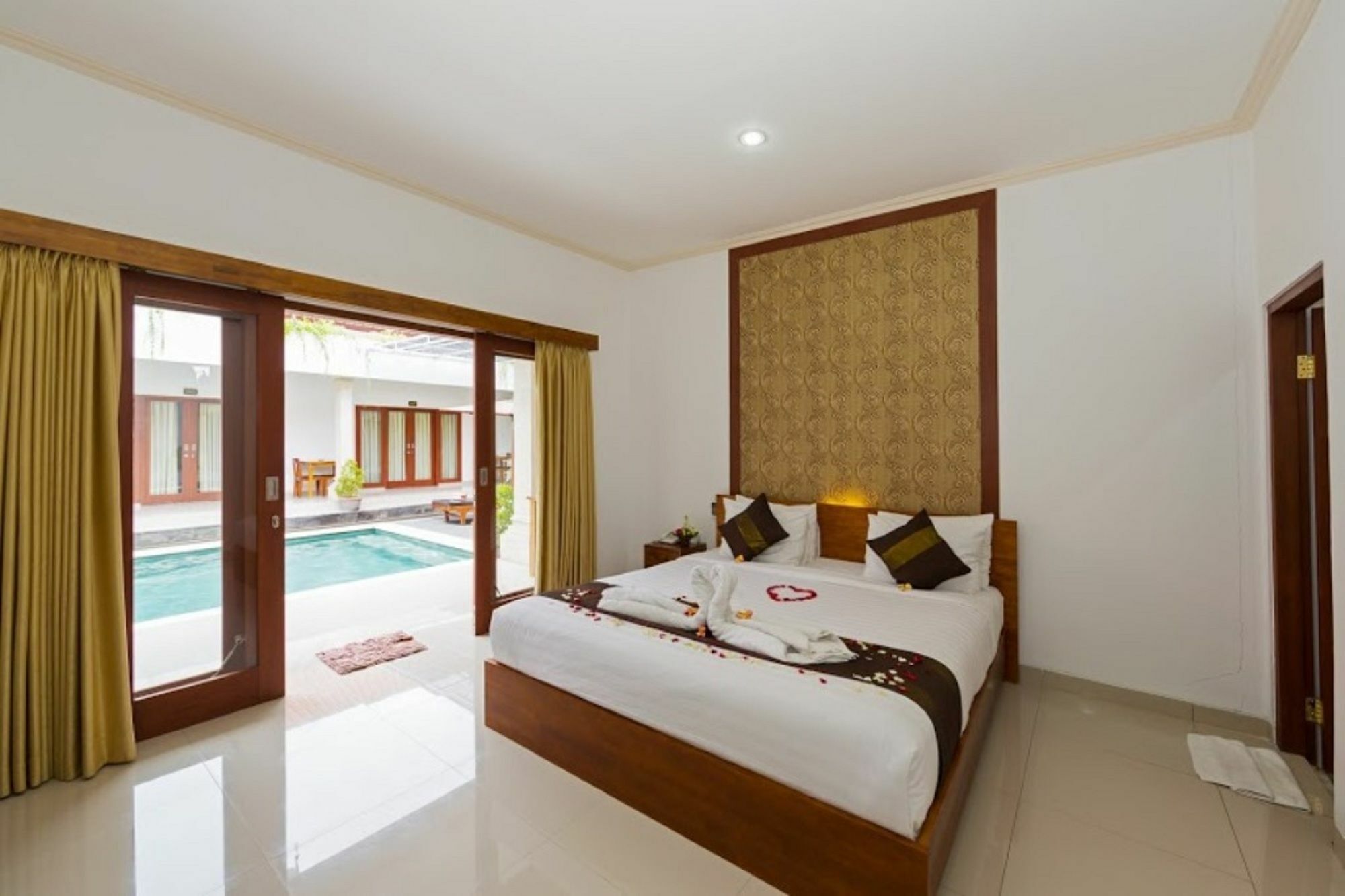 Anggie Stay Kerobokan  Exterior photo